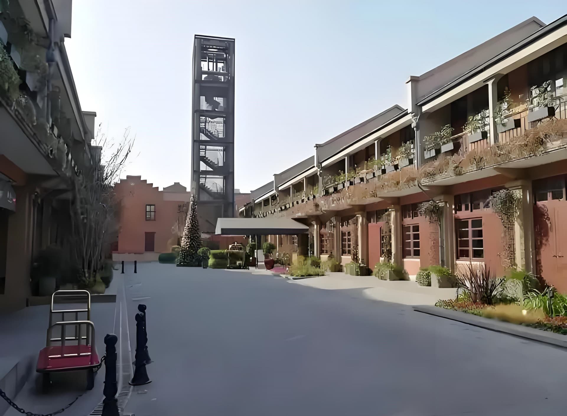 建业里